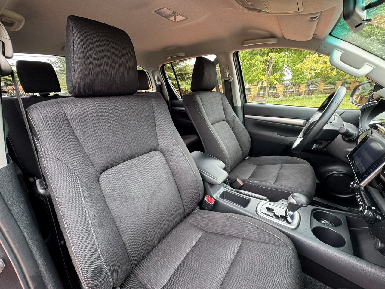 Pick-up Toyota Hilux: foto 43
