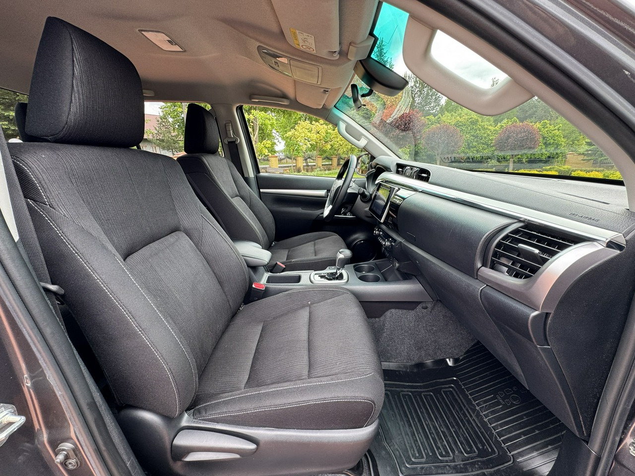 Pick-up Toyota Hilux: foto 40