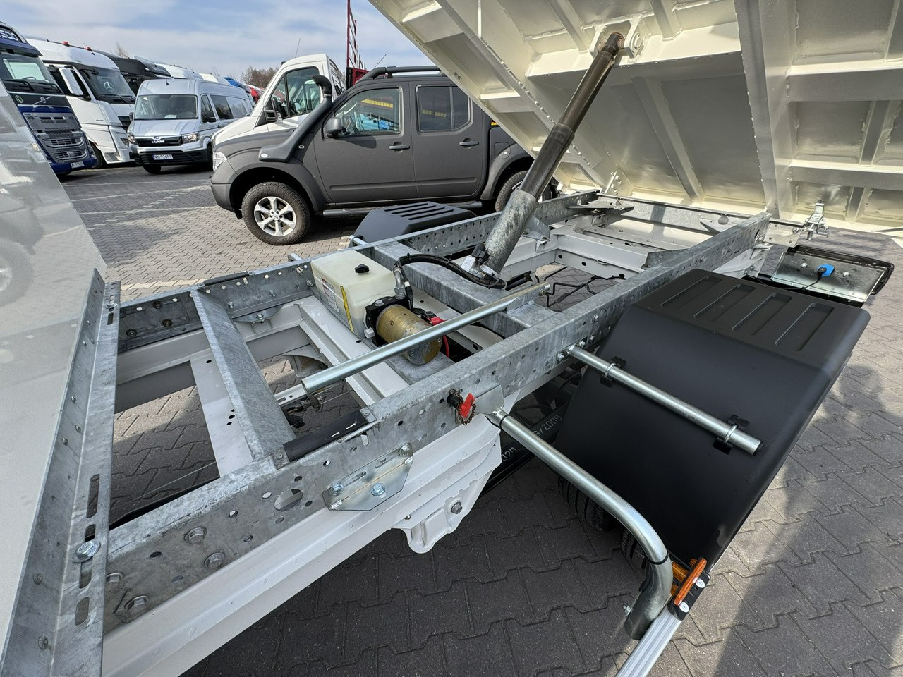 Furgoneta basculante Volkswagen Crafter: foto 13