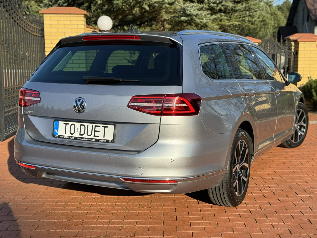 Coche Volkswagen Passat: foto 16