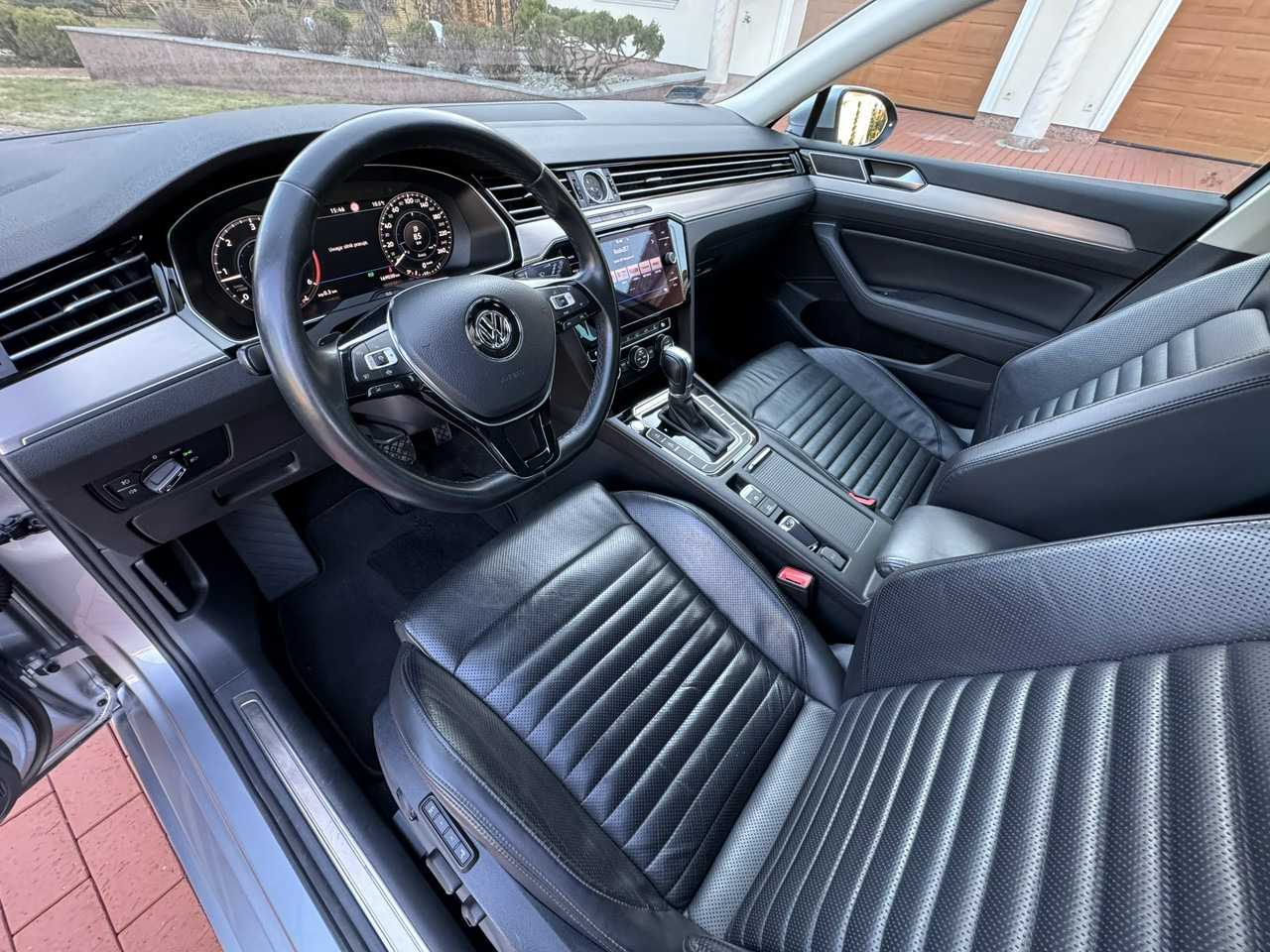 Coche Volkswagen Passat: foto 19