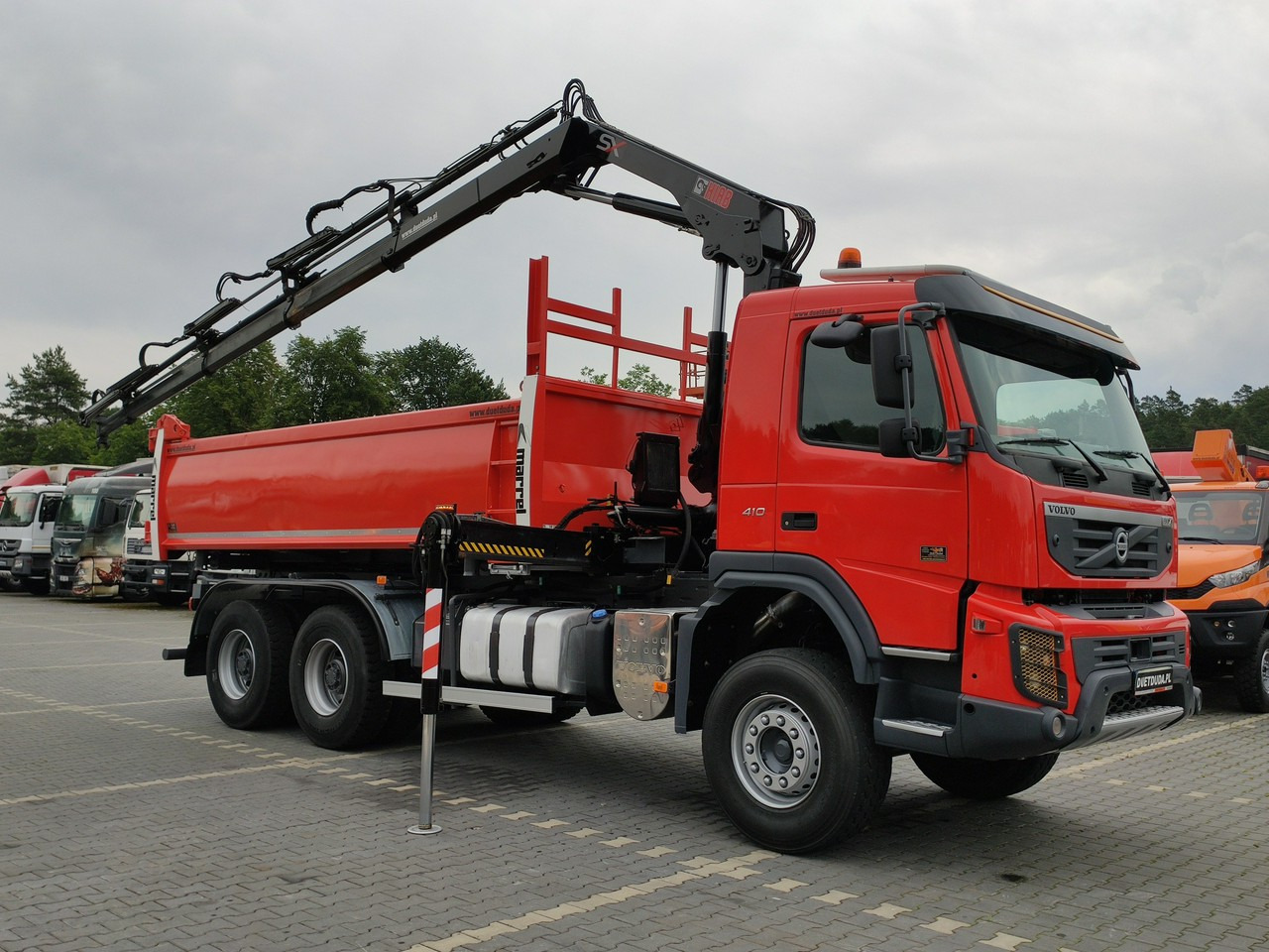 Volvo FMX 410 6x4 13L HDS Radiowy Hydroburta - Camión volquete, Camión grúa: foto 4 Volvo FMX 410 6x4 13L HDS Radiowy Hydroburta - Camión volquete, Camión grúa: foto 4