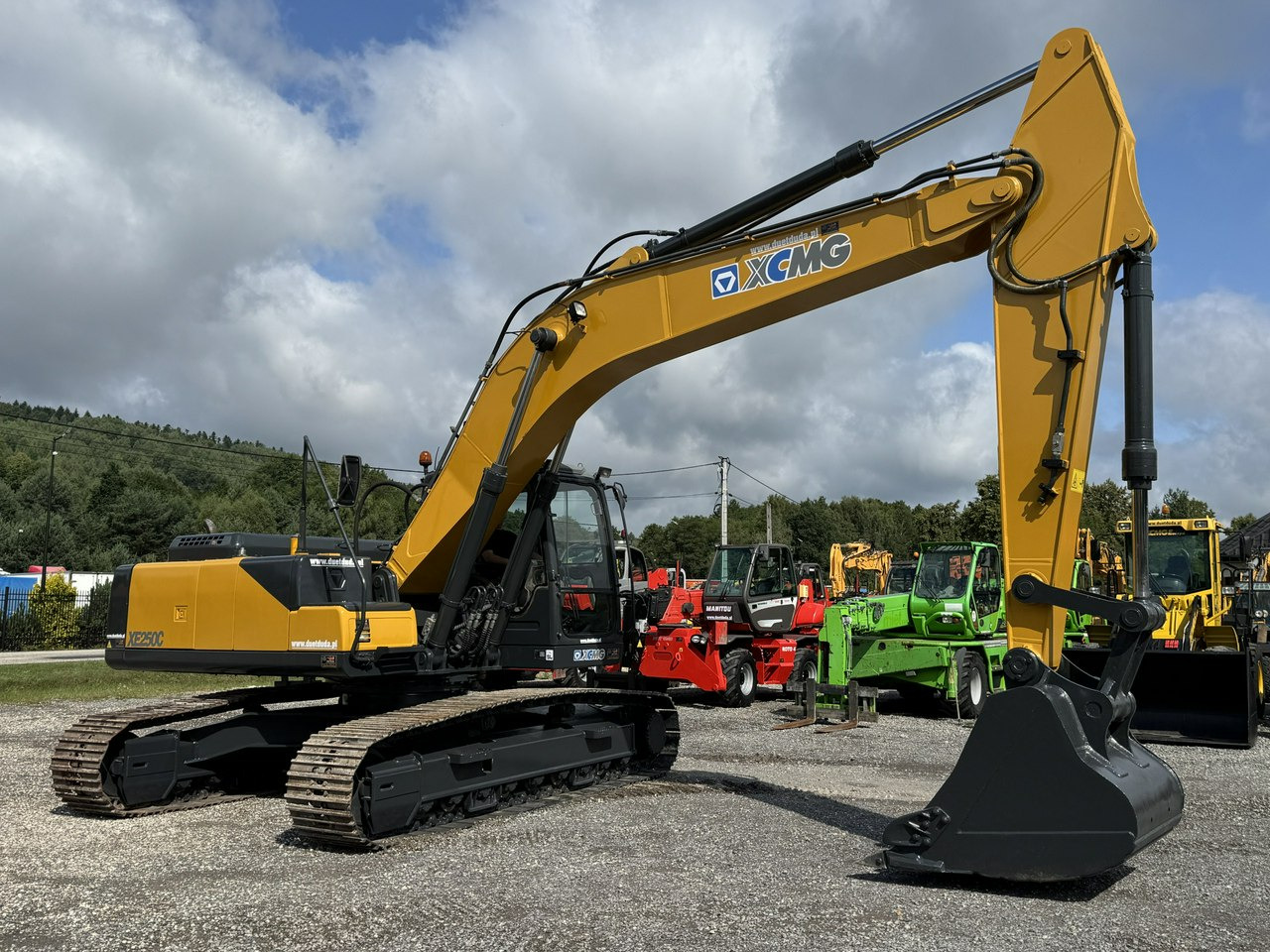 XCMG XE 250C 25ton Bez DPF i Adblue Stan Jak Nowy - Excavadora de cadenas: foto 2 XCMG XE 250C 25ton Bez DPF i Adblue Stan Jak Nowy - Excavadora de cadenas: foto 2