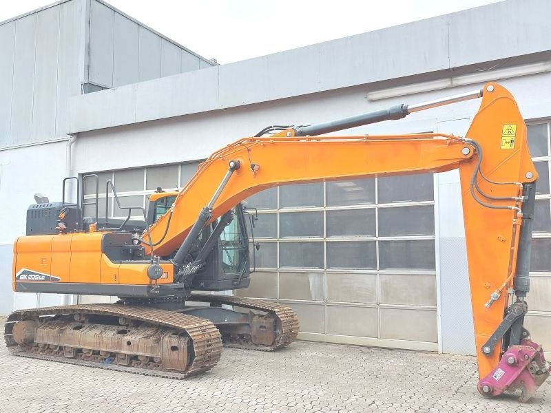 Doosan DX 235 LC-7 - Excavadora de cadenas: foto 4 Doosan DX 235 LC-7 - Excavadora de cadenas: foto 4