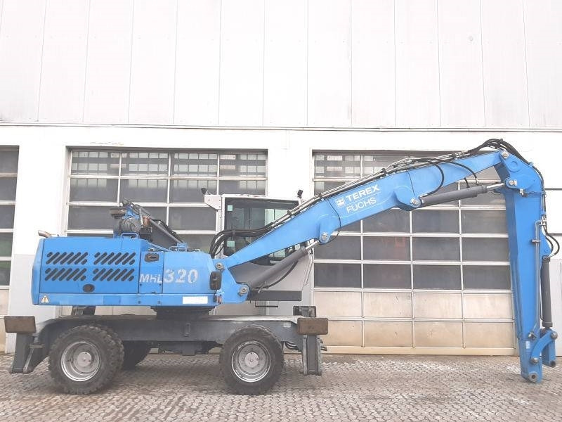 Fuchs MHL 320 D - Manipulador de materiales: foto 5 Fuchs MHL 320 D - Manipulador de materiales: foto 5
