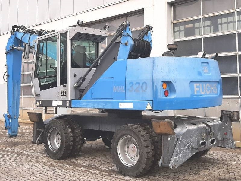 Fuchs MHL 320 D - Manipulador de materiales: foto 3 Fuchs MHL 320 D - Manipulador de materiales: foto 3