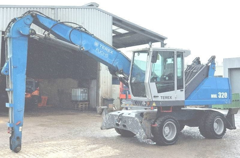 Fuchs MHL 320 D  - Manipulador de materiales: foto 2 Fuchs MHL 320 D  - Manipulador de materiales: foto 2