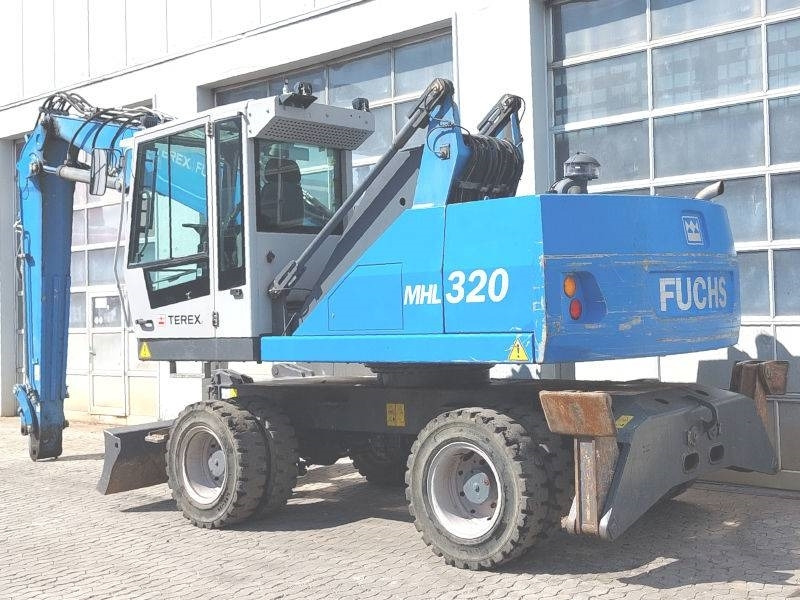 Fuchs MHL 320 D - Manipulador de materiales: foto 3 Fuchs MHL 320 D - Manipulador de materiales: foto 3