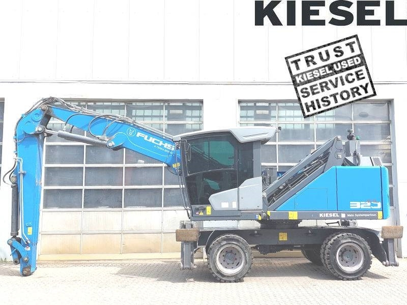 Fuchs MHL 320 F - Manipulador de materiales: foto 1 Fuchs MHL 320 F - Manipulador de materiales: foto 1
