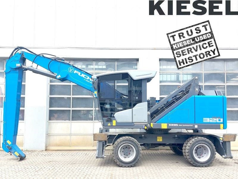 Fuchs MHL 320 F - Manipulador de materiales: foto 1 Fuchs MHL 320 F - Manipulador de materiales: foto 1