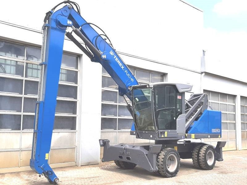 Fuchs MHL 320 F - Manipulador de materiales: foto 2 Fuchs MHL 320 F - Manipulador de materiales: foto 2