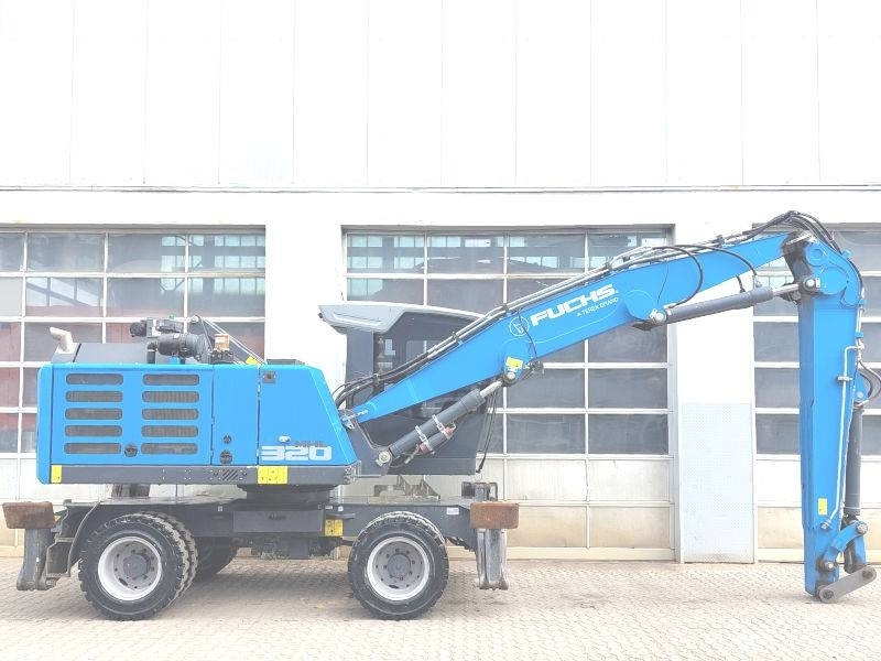 Fuchs MHL 320 F  - Manipulador de materiales: foto 5 Fuchs MHL 320 F  - Manipulador de materiales: foto 5
