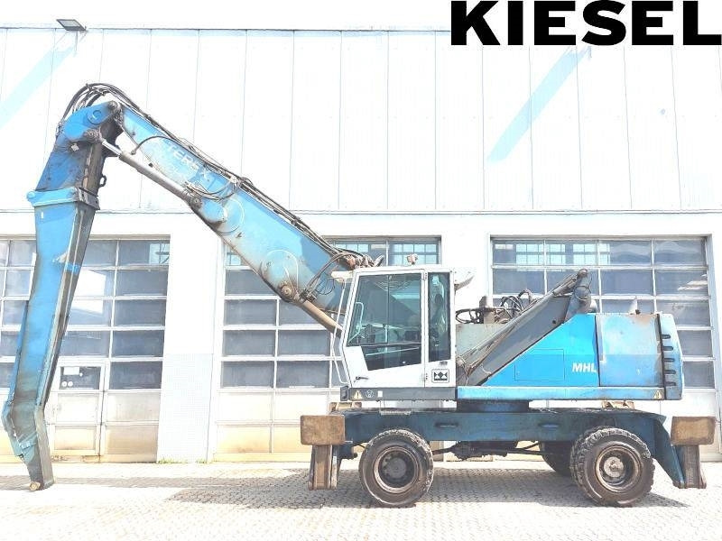 Fuchs MHL 350 D FQC - Manipulador de materiales: foto 1 Fuchs MHL 350 D FQC - Manipulador de materiales: foto 1