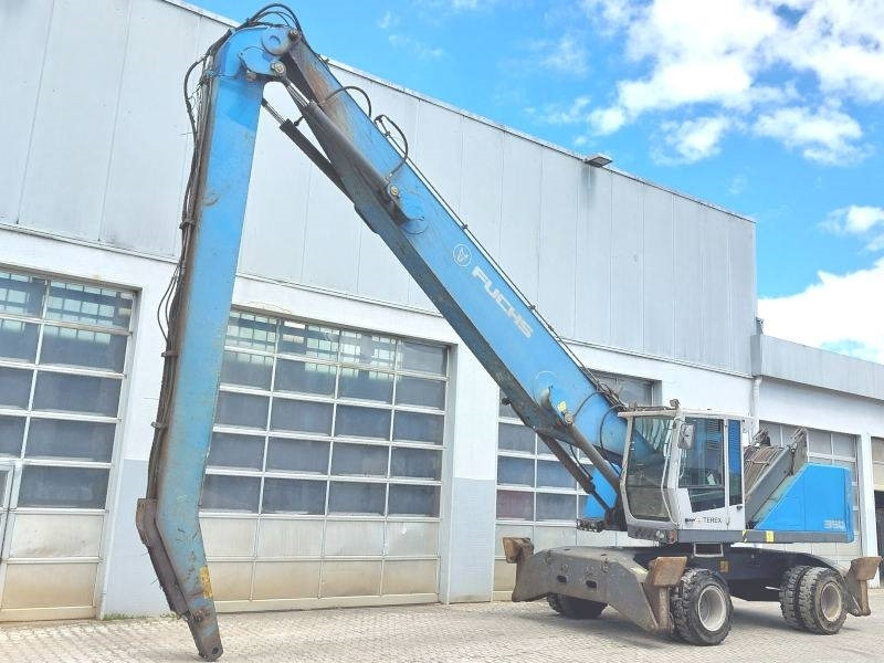 Fuchs MHL 350 F - Manipulador de materiales: foto 2 Fuchs MHL 350 F - Manipulador de materiales: foto 2