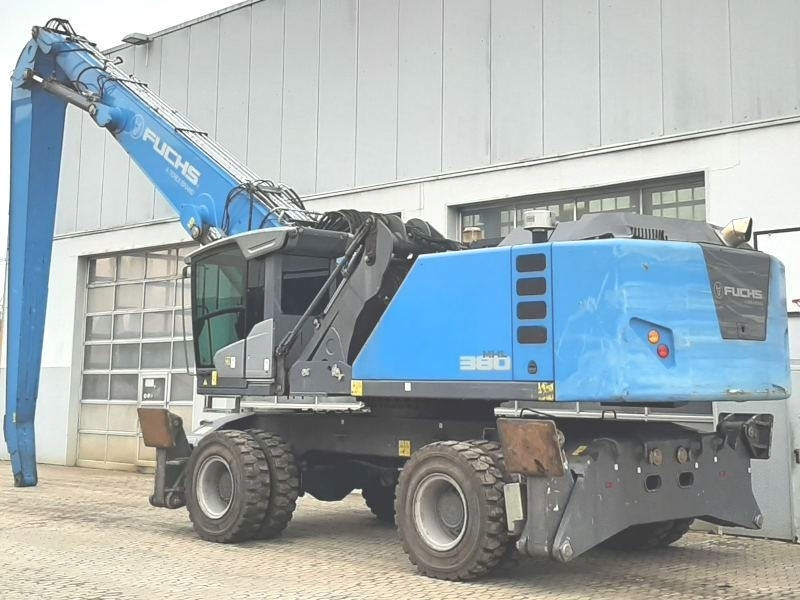 Fuchs MHL 380 F - Manipulador de materiales: foto 3 Fuchs MHL 380 F - Manipulador de materiales: foto 3