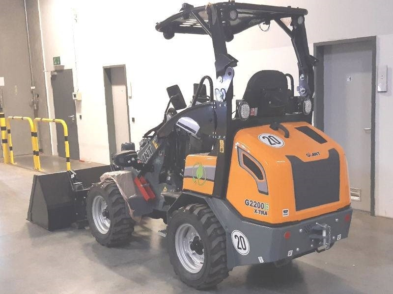 Giant G 2200 E X-Tra Elektro / electric  - Minicargadora: foto 4 Giant G 2200 E X-Tra Elektro / electric  - Minicargadora: foto 4