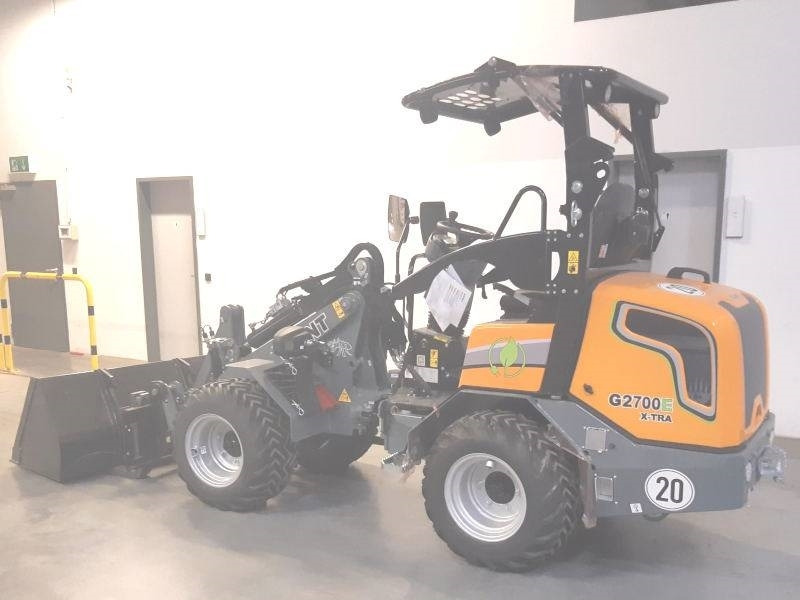 Giant G 2700 E X-Tra Elektro / electric - Minicargadora: foto 3 Giant G 2700 E X-Tra Elektro / electric - Minicargadora: foto 3