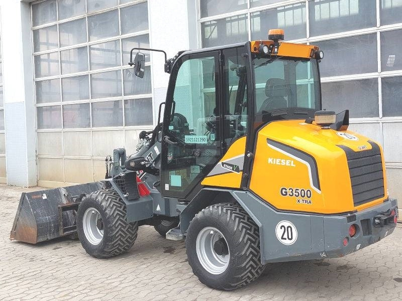 Giant G 3500 X-Tra - Minicargadora: foto 3 Giant G 3500 X-Tra - Minicargadora: foto 3