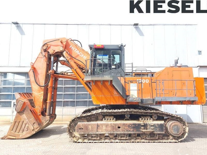 Hitachi EX 1200-6 - Excavadora: foto 1 Hitachi EX 1200-6 - Excavadora: foto 1