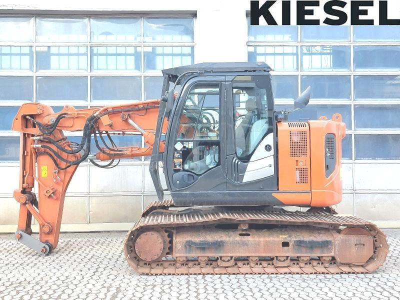 Hitachi ZX 135 US-6 Short reach front tunnel excavator - Excavadora de cadenas: foto 1 Hitachi ZX 135 US-6 Short reach front tunnel excavator - Excavadora de cadenas: foto 1