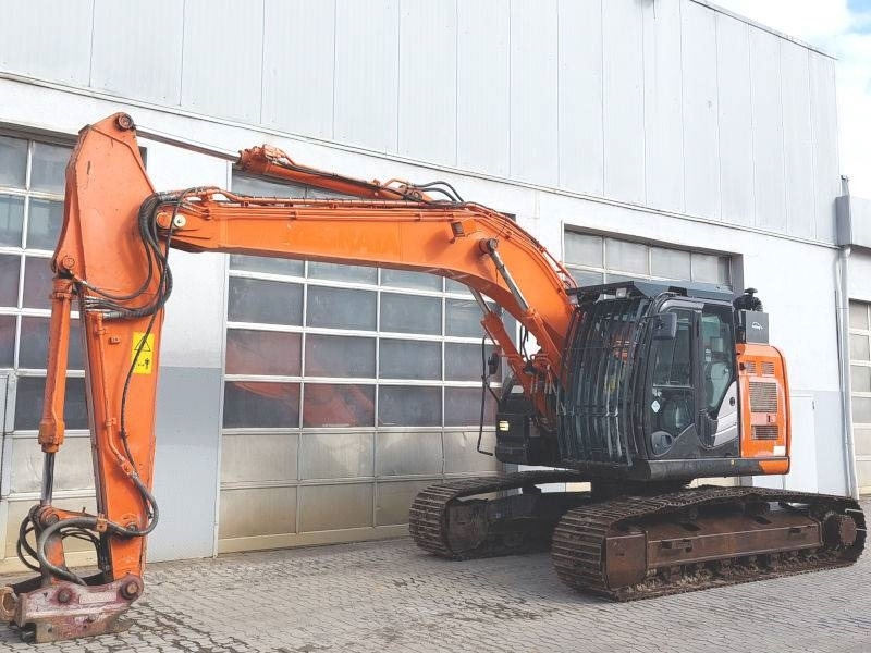 Hitachi ZX 225 US LC-6 - Excavadora de cadenas: foto 2 Hitachi ZX 225 US LC-6 - Excavadora de cadenas: foto 2