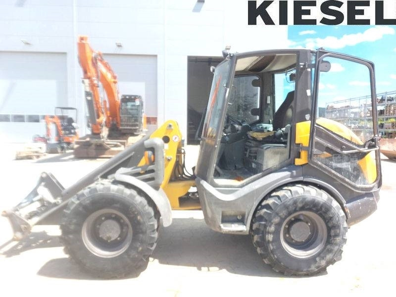 Mecalac AX 1000 - Minicargadora: foto 1 Mecalac AX 1000 - Minicargadora: foto 1