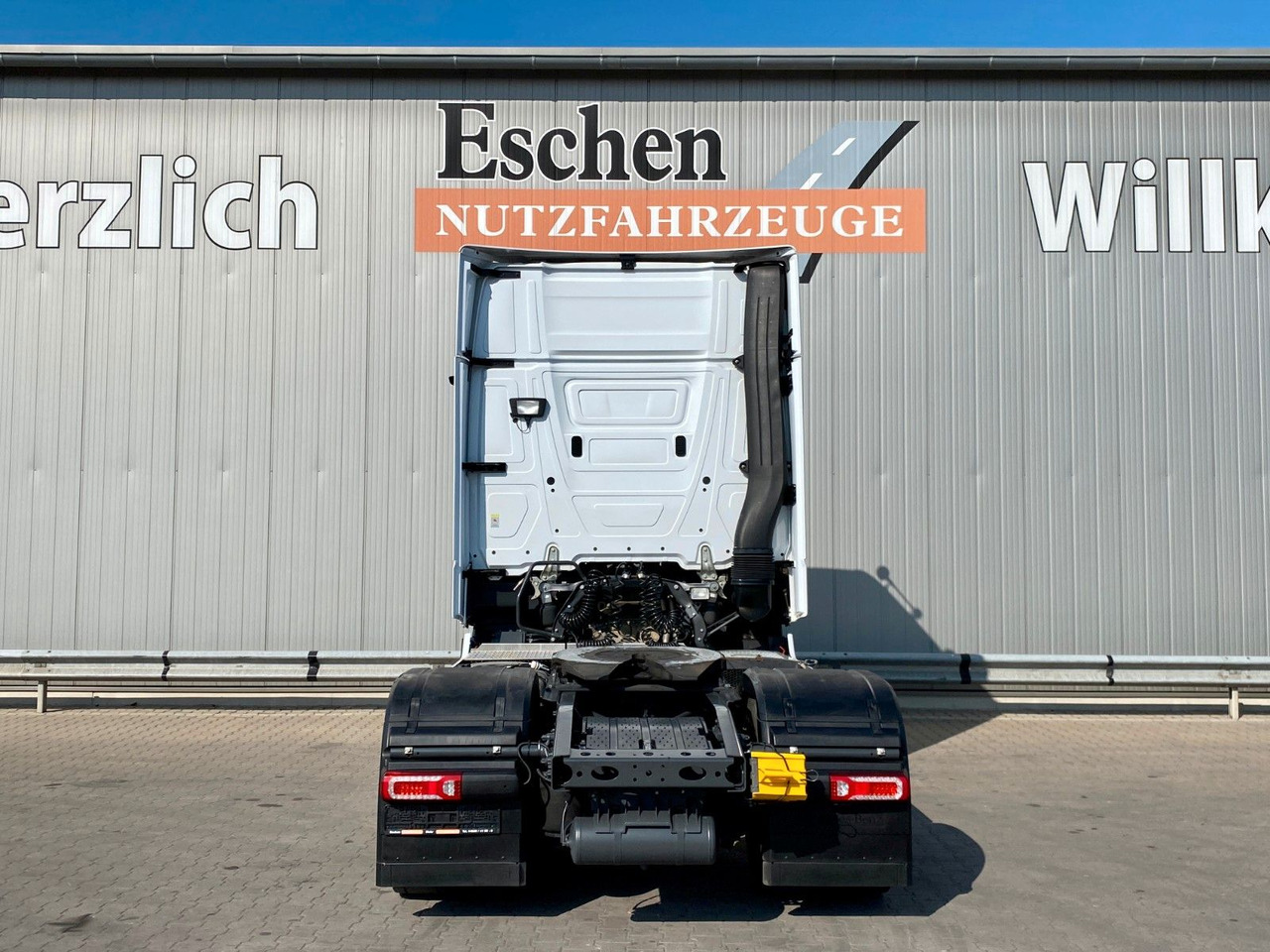 Mercedes-Benz 1851 Actros | GigaSpace*Navi*Retarder*Mirror Cam - Cabeza tractora: foto 4 Mercedes-Benz 1851 Actros | GigaSpace*Navi*Retarder*Mirror Cam - Cabeza tractora: foto 4