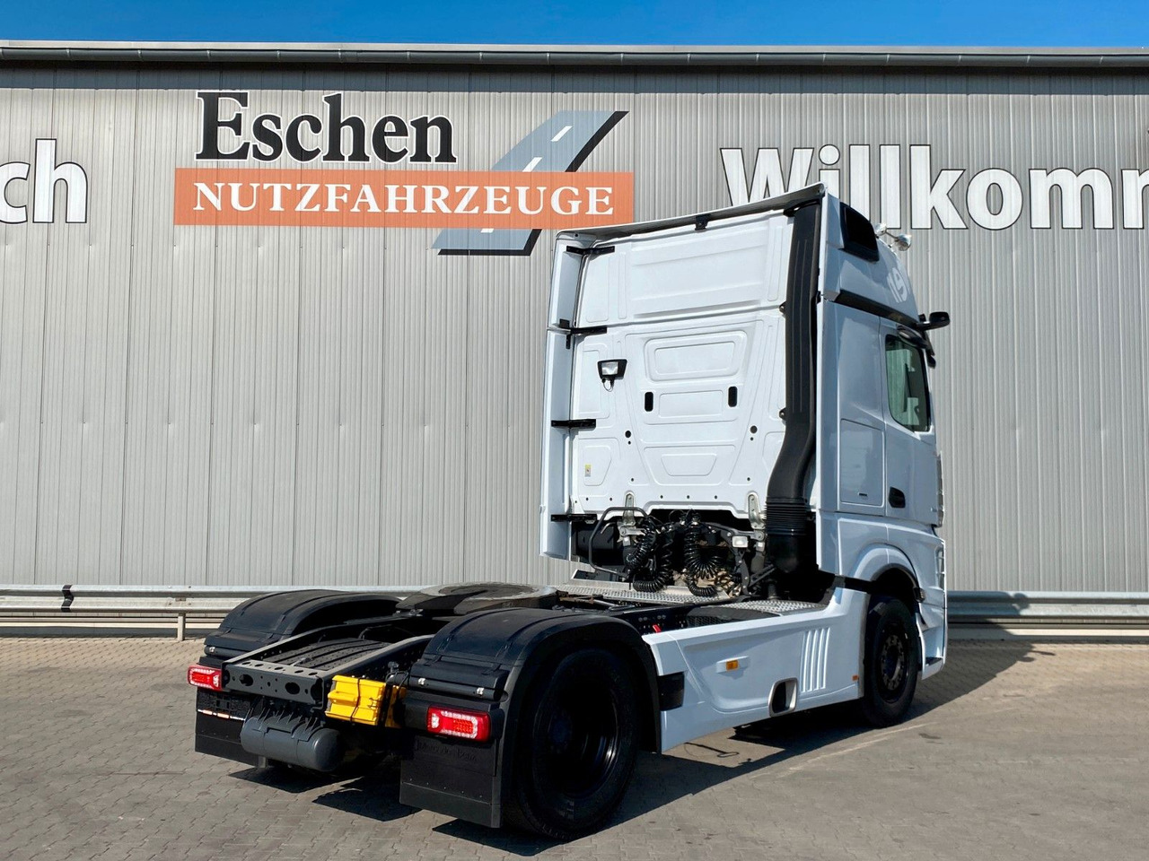 Mercedes-Benz 1851 Actros | GigaSpace*Navi*Retarder*Mirror Cam - Cabeza tractora: foto 5 Mercedes-Benz 1851 Actros | GigaSpace*Navi*Retarder*Mirror Cam - Cabeza tractora: foto 5