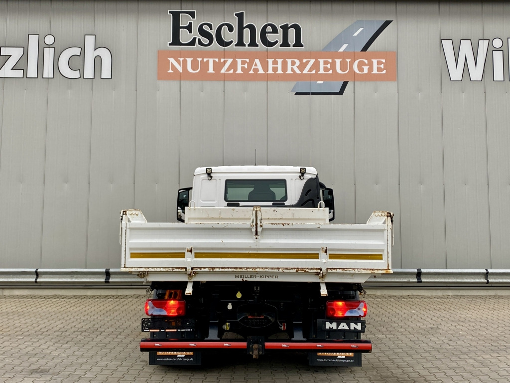 MAN TGL 8.220 4x2 BB - Camión volquete: foto 5 MAN TGL 8.220 4x2 BB - Camión volquete: foto 5