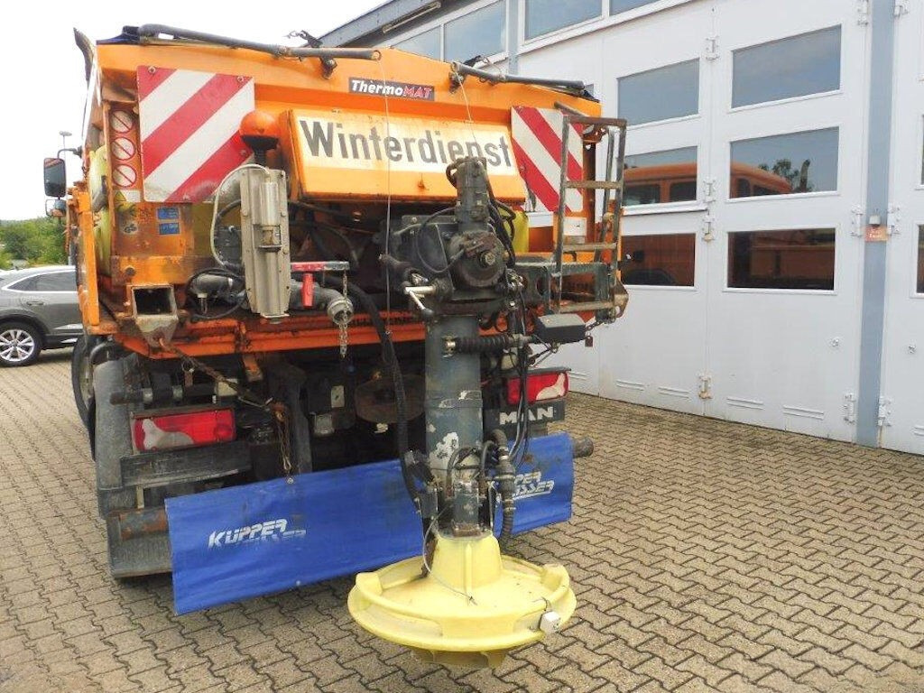 MAN TGM 13.240 4x4 BL - Camión volquete: foto 2 MAN TGM 13.240 4x4 BL - Camión volquete: foto 2