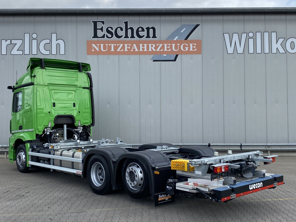 Mercedes-Benz 2542 LL 6x2 Actros 5 / BÄR-LBW - Camión portacontenedore/ Intercambiable: foto 3 Mercedes-Benz 2542 LL 6x2 Actros 5 / BÄR-LBW - Camión portacontenedore/ Intercambiable: foto 3