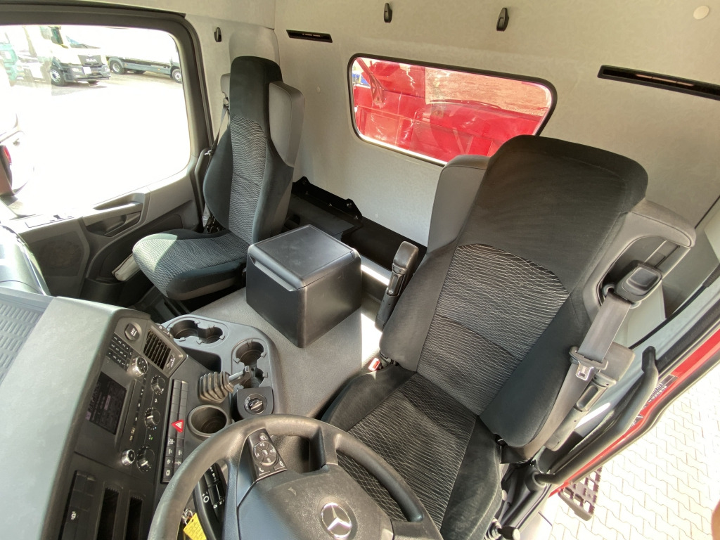 Leasing de Mercedes-Benz 3345 6x6 Mercedes-Benz 3345 6x6: foto 15