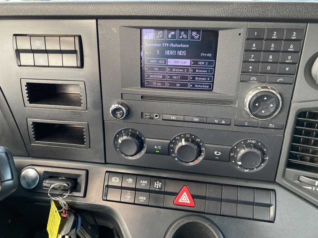 Leasing de Mercedes-Benz 3345 6x6 Mercedes-Benz 3345 6x6: foto 20