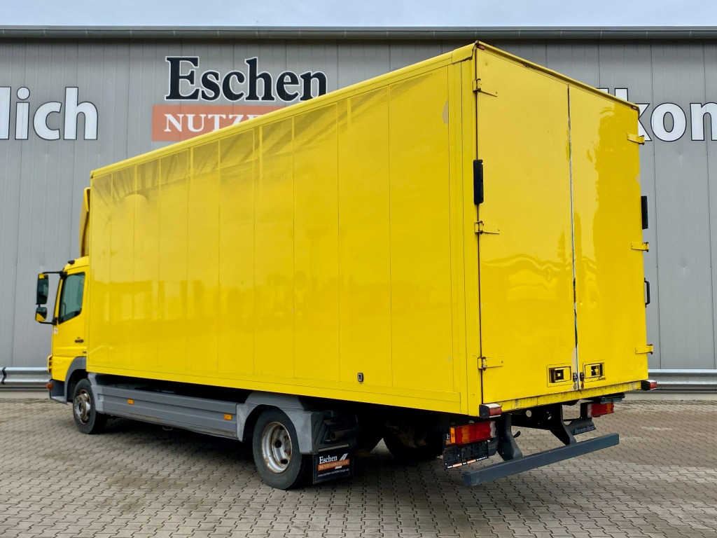 Mercedes-Benz 816 L - Camión caja cerrada: foto 3 Mercedes-Benz 816 L - Camión caja cerrada: foto 3