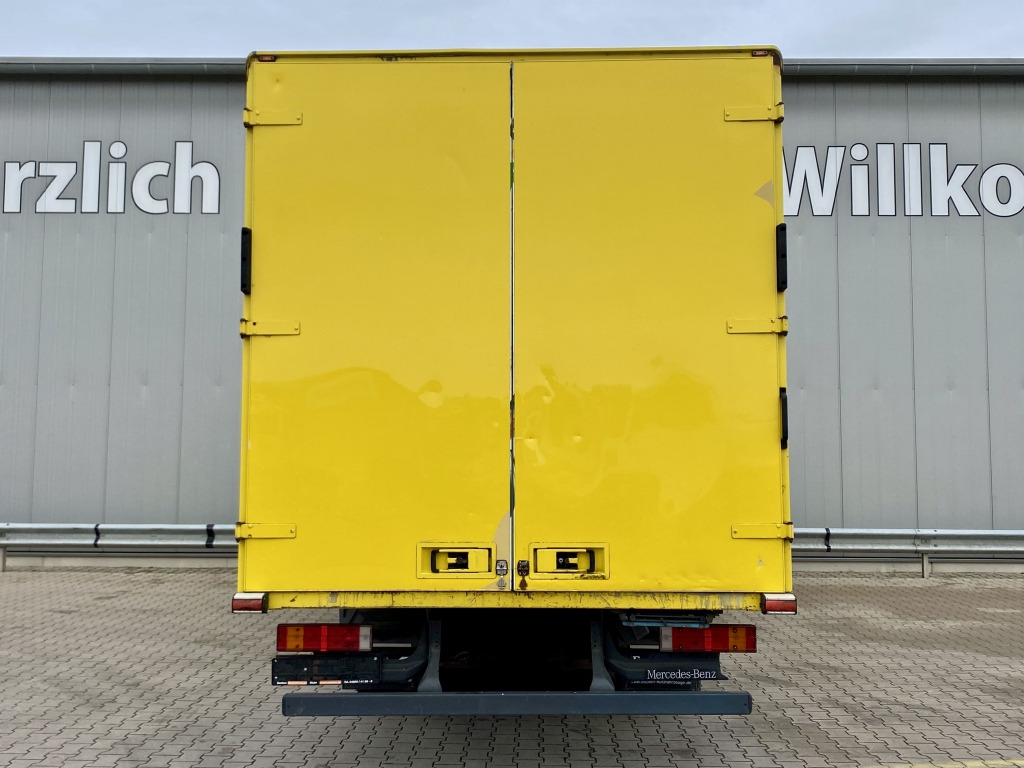 Mercedes-Benz 816 L - Camión caja cerrada: foto 4 Mercedes-Benz 816 L - Camión caja cerrada: foto 4