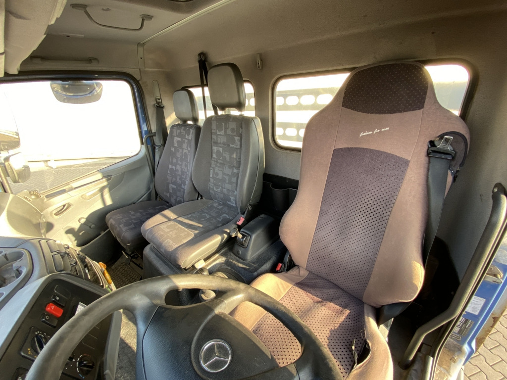 Mercedes-Benz 818 Atego - Camión caja abierta: foto 4 Mercedes-Benz 818 Atego - Camión caja abierta: foto 4