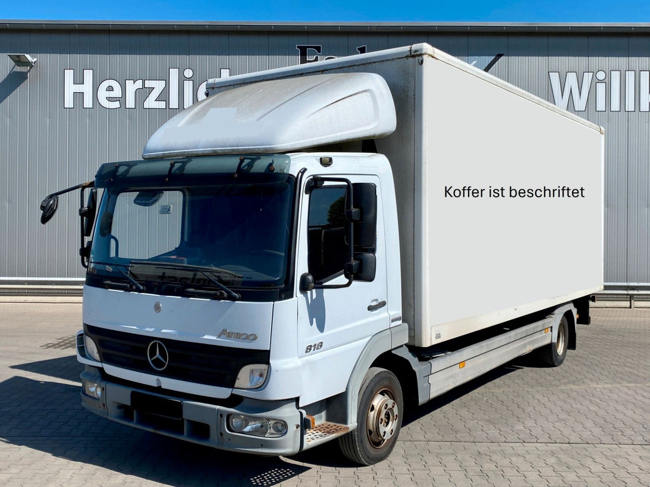 Mercedes-Benz 818 Atego | MBB LBW 1,00to.*3x Sitze*AHK*Teppich - Furgoneta caja cerrada: foto 1 Mercedes-Benz 818 Atego | MBB LBW 1,00to.*3x Sitze*AHK*Teppich - Furgoneta caja cerrada: foto 1