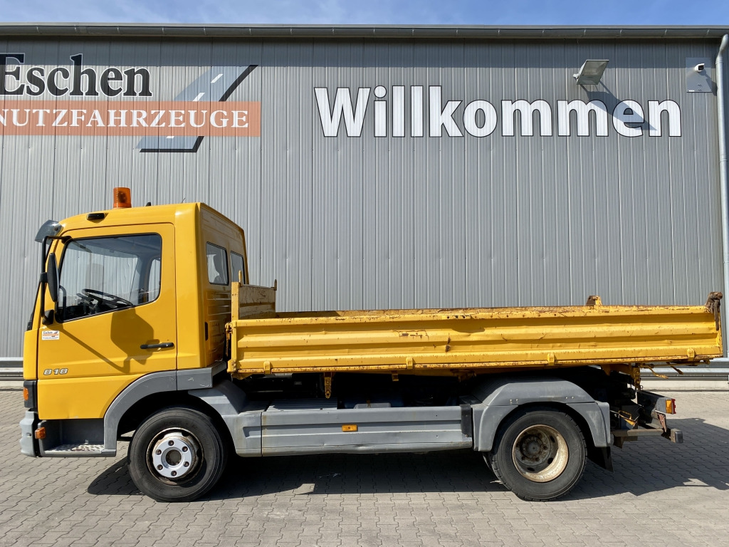 Mercedes-Benz 818 K Atego - Camión volquete: foto 3 Mercedes-Benz 818 K Atego - Camión volquete: foto 3