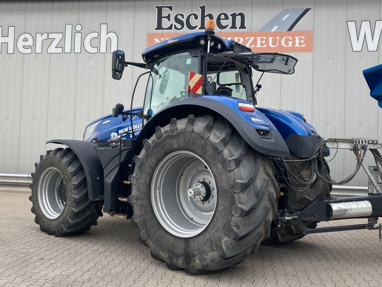 New Holland T7.315 AC 4x4 | Fronthydraulik*LoadSensing*Klima - Tractor: foto 4 New Holland T7.315 AC 4x4 | Fronthydraulik*LoadSensing*Klima - Tractor: foto 4