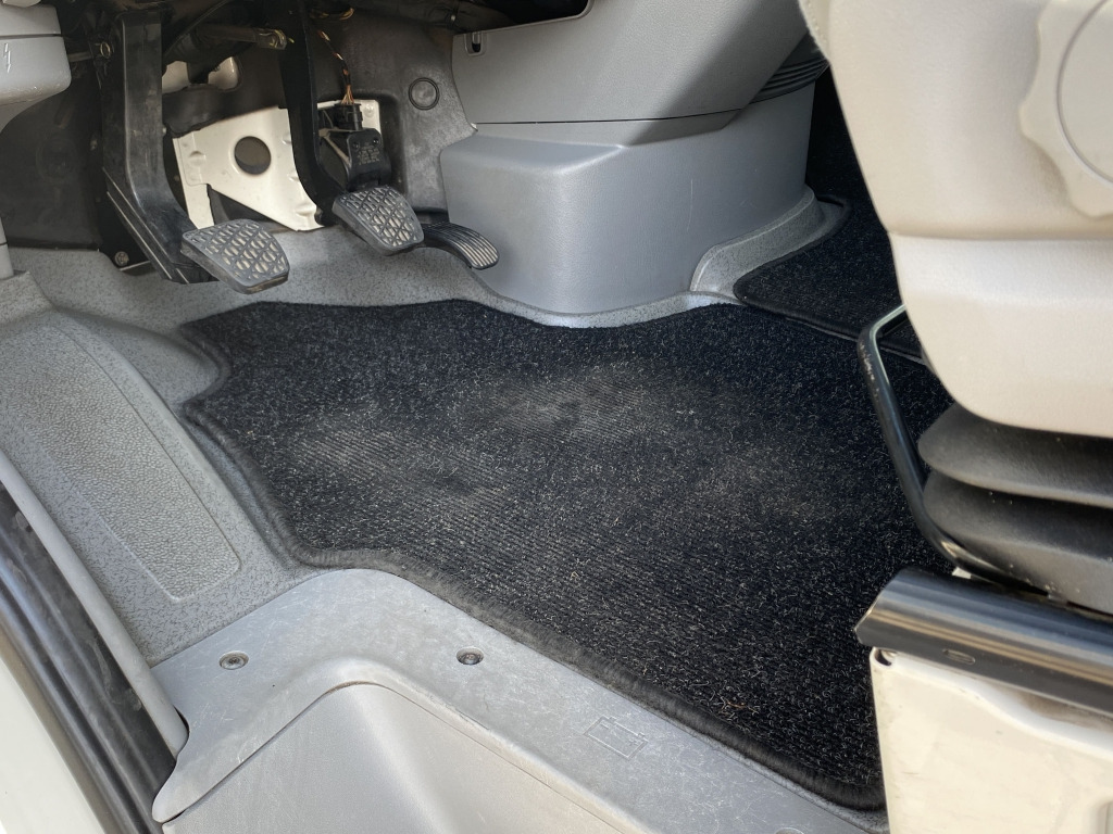 Furgón Volkswagen Crafter: foto 13
