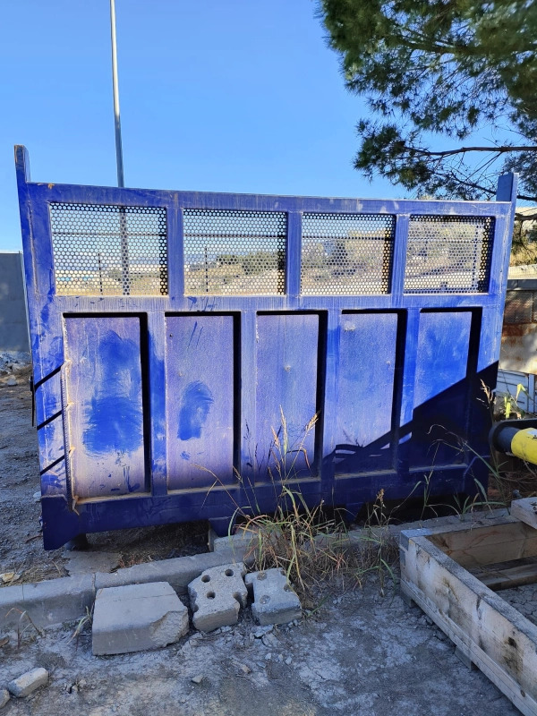 Caja quita y pon 3000x2500x800 MM - Carrocería abierta: foto 2 Caja quita y pon 3000x2500x800 MM - Carrocería abierta: foto 2