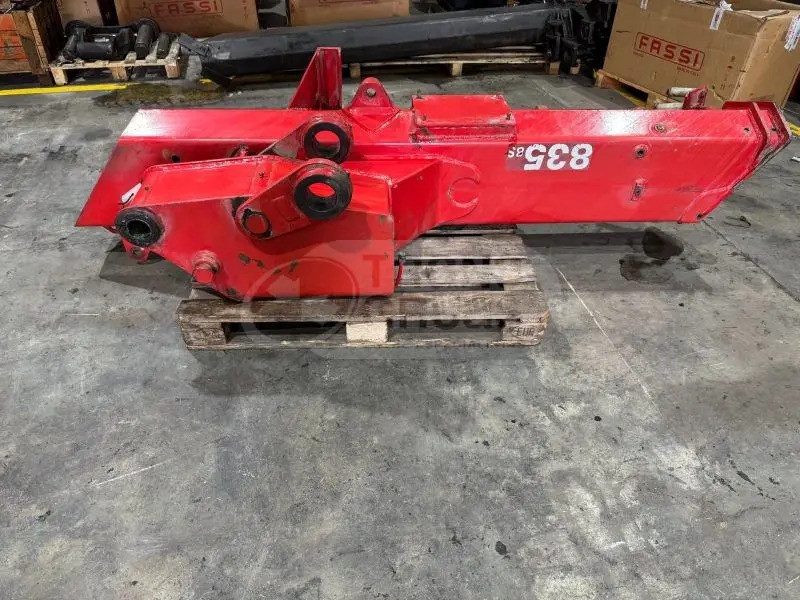 Grúa Amco Veba 835 solo para recambios - Grúa para camión: foto 1 Grúa Amco Veba 835 solo para recambios - Grúa para camión: foto 1