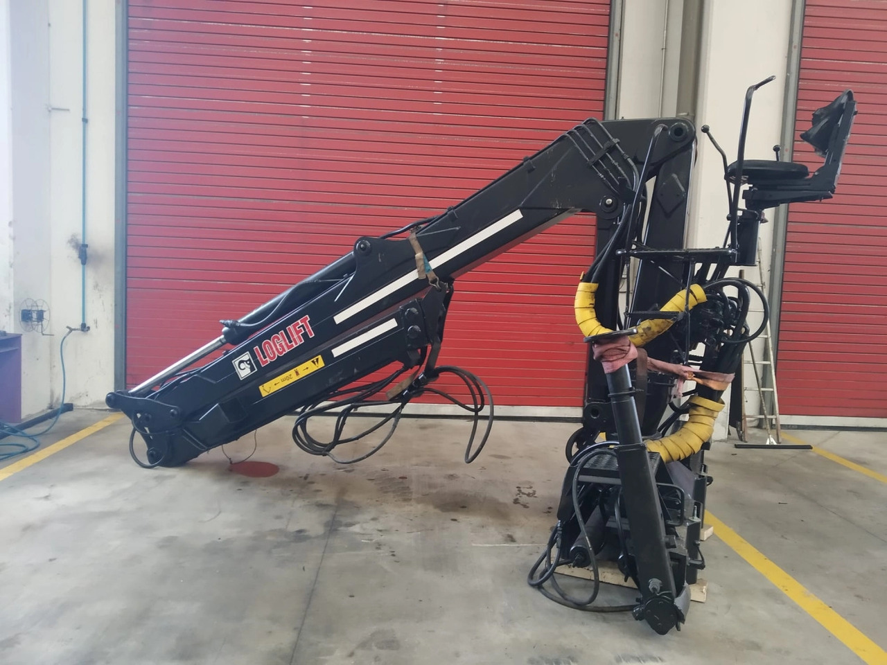 Grúa LOGLIFT 120S79R - Grúa para camión para Camión: foto 4 Grúa LOGLIFT 120S79R - Grúa para camión para Camión: foto 4