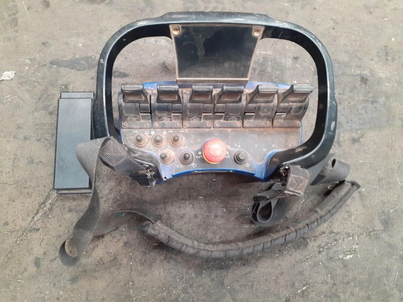 Grúa PM 16 - Grúa para camión para Camión: foto 2 Grúa PM 16 - Grúa para camión para Camión: foto 2