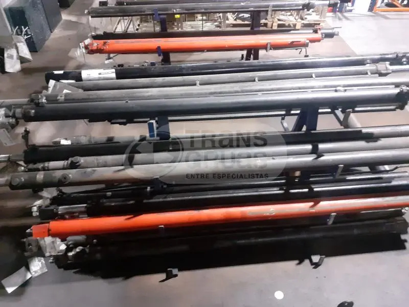 Grúa PM 23 solo para recambios - Grúa para camión para Camión: foto 2 Grúa PM 23 solo para recambios - Grúa para camión para Camión: foto 2