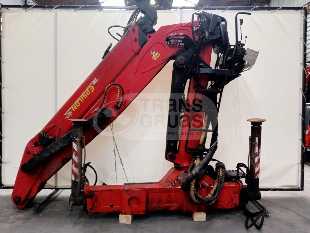 Grúa forestal Epsilon Q170Z96 - Grúa para camión para Maquinaria forestal: foto 2 Grúa forestal Epsilon Q170Z96 - Grúa para camión para Maquinaria forestal: foto 2