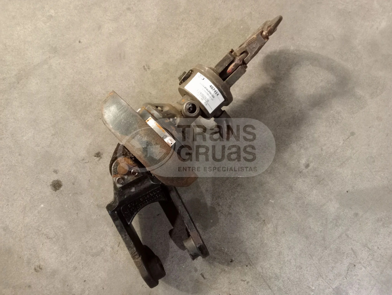 Rotator ocasión 4.500 KG + gancho - Implemento: foto 2 Rotator ocasión 4.500 KG + gancho - Implemento: foto 2