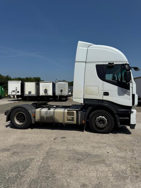 Iveco Stralis AS 440 - Cabeza tractora: foto 2 Iveco Stralis AS 440 - Cabeza tractora: foto 2