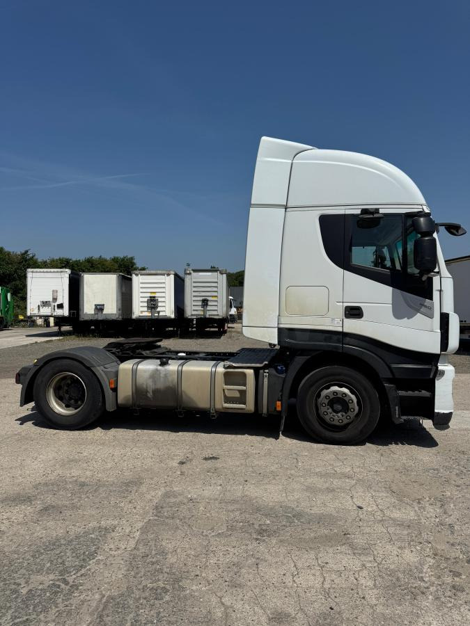 Iveco Stralis AS 440 - Cabeza tractora: foto 2 Iveco Stralis AS 440 - Cabeza tractora: foto 2