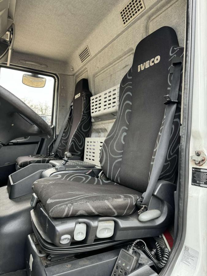 Iveco Eurocargo 160E30 - Camión frigorífico: foto 3 Iveco Eurocargo 160E30 - Camión frigorífico: foto 3